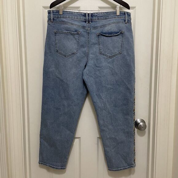 Knox Rose Jeans Light Wash Blue Denim Embroidered Pants Distressed Women's Sz 16 - Picture 2 of 9